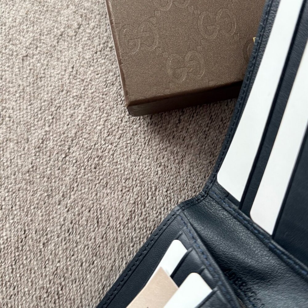 New Gucci Blue Bifold with WEB - Picture 8 of 8